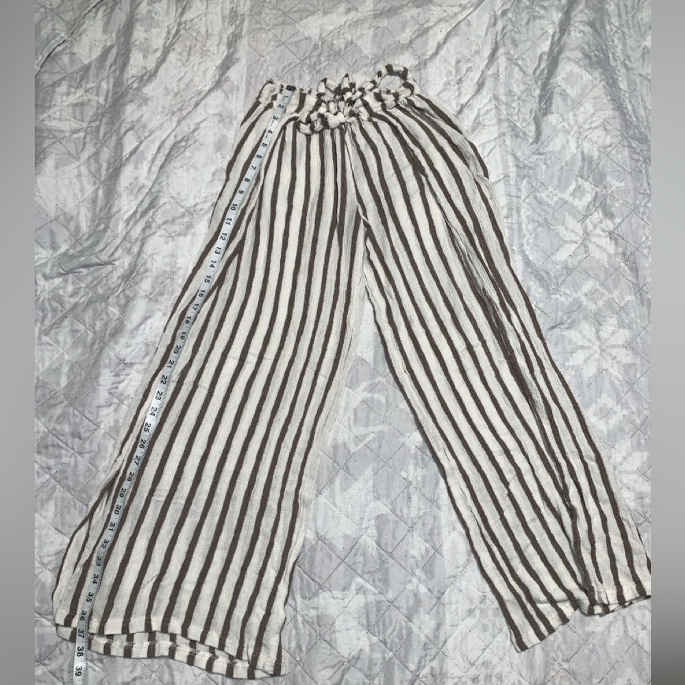 BECCA By Rebecca Virtue Getaway Swim Cover-Up Pants Size small - preowned